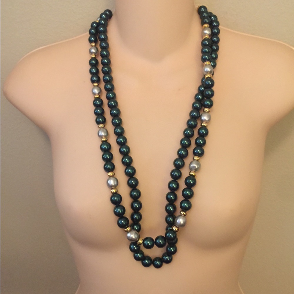 Dark teal blue & white faux pearl elegant necklace